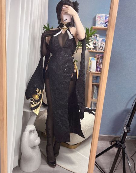 婬荡的寡妇在线播放
